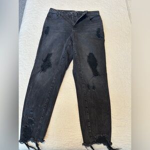 Black distressed fashion nova mom jeans size 3